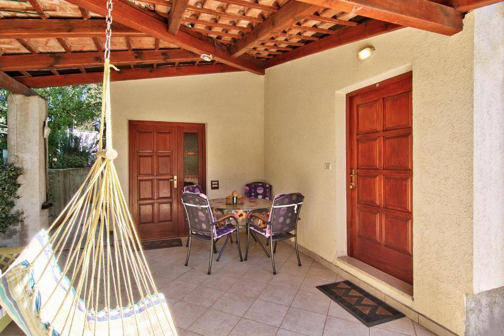 Apartments Caterina Пула Екстериор снимка